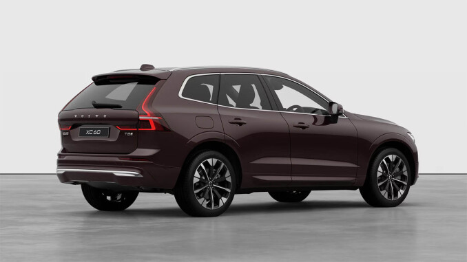 Volvo XC60 2.0 T8 [455] PHEV Ultra Dark 5dr AWD Gtron [NI] Estate - Image 3